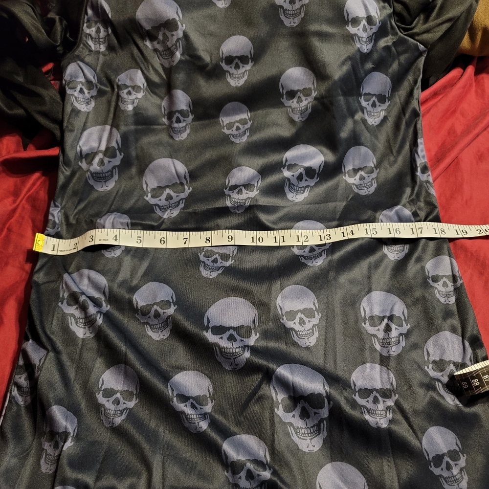 NWOT Grim Reaper Boys light up mask and accessories large costume - Picture 3 of 5